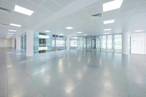 Office to rent, 400 South Oak Way Reading RG2 6UN