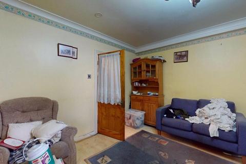 3 bedroom terraced house for sale, Cann Hall Road, London E11