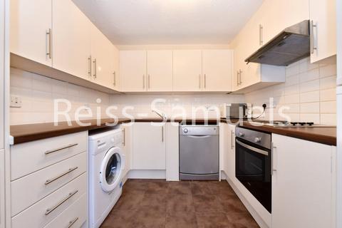 6 bedroom semi-detached house to rent, Ambassador Square, London E14