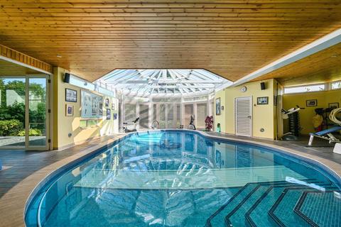 6 bedroom detached house for sale, Campkin Gardens, St. Leonards-On-Sea