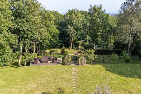 6 bedroom detached house for sale, Campkin Gardens, St. Leonards-On-Sea
