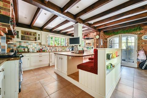 6 bedroom detached house for sale, Campkin Gardens, St. Leonards-On-Sea