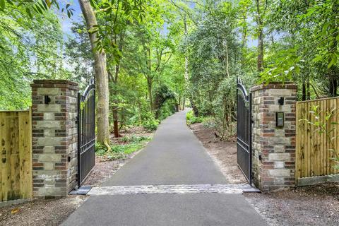 undefined, Kiln Way, Grayshott
