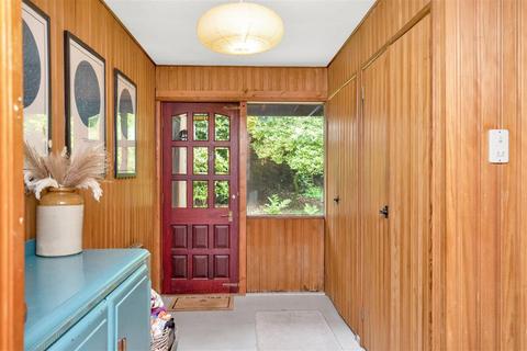 undefined, Kiln Way, Grayshott