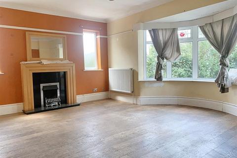 4 Main Street, East Ardsley, Wakefield, WF3 2AP