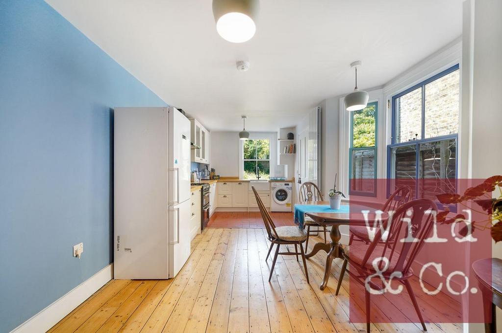 Roding Road - ZBazi Qcm Wweyfzch Qg7q.jpg