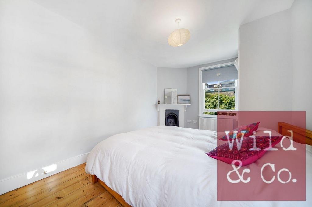 Roding Road - JDu CKke7rg934kb Hkul J.jpg