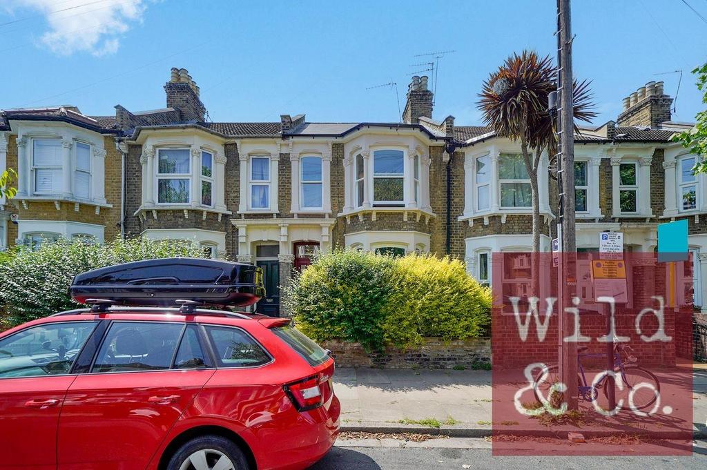 Roding Road - yy NVCv W5es7 EIj6k F4o B.jpg