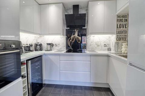 2 bedroom apartment for sale, East Clacton CO15
