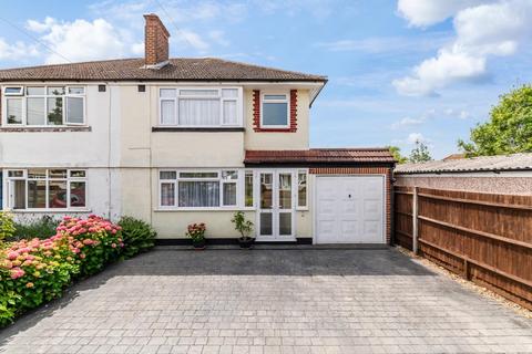 2 Elmstead Close, Epsom, KT19 0EA