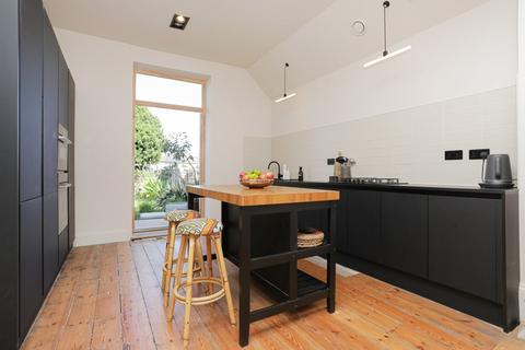 5 bedroom semi-detached house for sale, Addiscombe Road, Margate, Kent, CT9