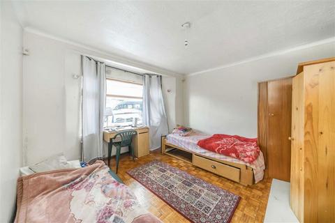 undefined, Kenwyn Drive, London NW2