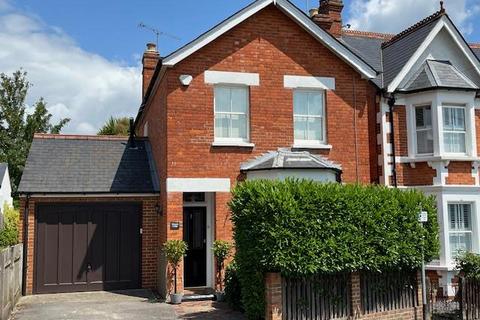 1 Queens Road, Ascot, SL5 9AF