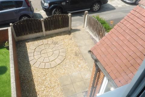 2 bedroom terraced house for sale, Churchfield Avenue, Cudworth S72