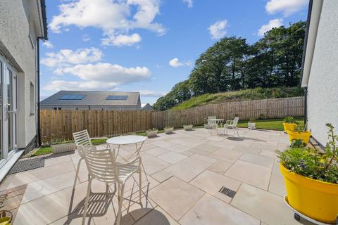 undefined, Highbury Grove, Jackton, G75