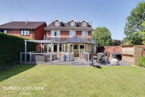 6 bedroom detached house for sale, Sydney Road, Crewe