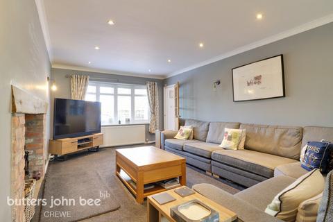 6 bedroom detached house for sale, Sydney Road, Crewe