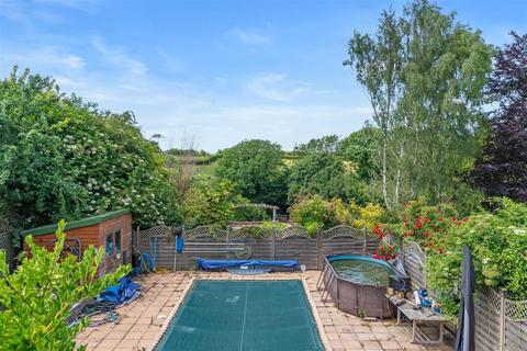 undefined, Cherriamber Lodge, Yelsted Road