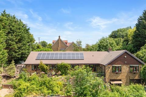 undefined, Cherriamber Lodge, Yelsted Road