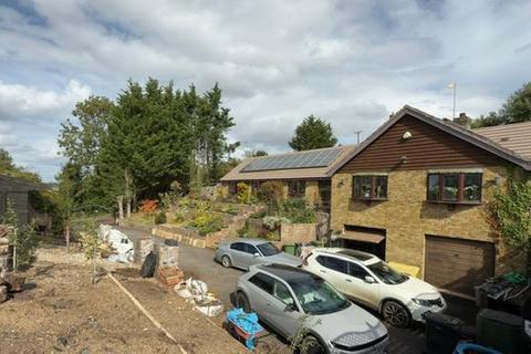 undefined, Cherriamber Lodge, Yelsted Road