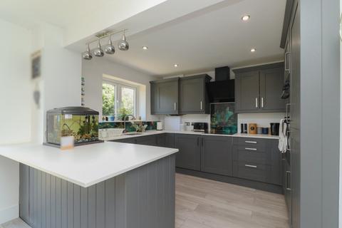 4 bedroom semi-detached house for sale, Nottingham Road, Birchington, Kent, CT7