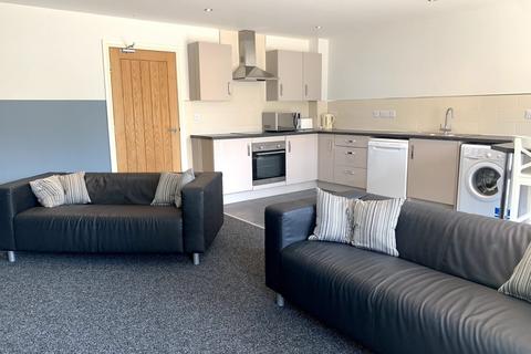 Student Housing, Lincoln LN5