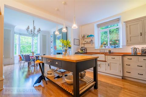 3 bedroom detached house for sale, Dunford Road, Holmfirth, West Yorkshire, HD9