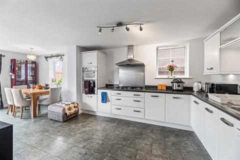4 bedroom detached house for sale, Goldendale Walk, Washington Drive, Great Sankey, Warrington