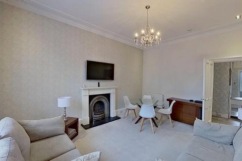 2 bedroom flat to rent, Barony Street, Edinburgh, EH3