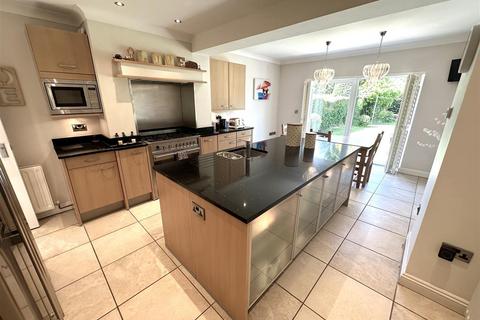 undefined, Fairbourne Drive, Wilmslow