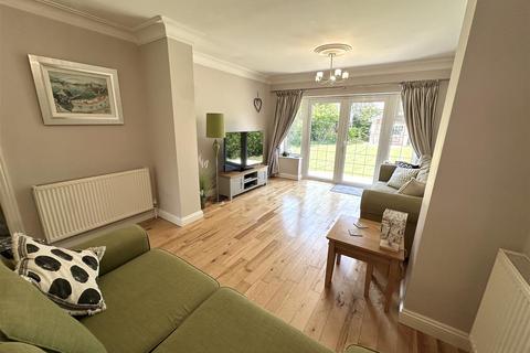 undefined, Fairbourne Drive, Wilmslow