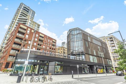 Studio for sale, Peninsula Gardens, Greenwich Peninsula, London, SE10