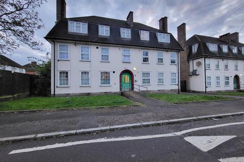 2 bedroom flat to rent, Scarlet Road, London
