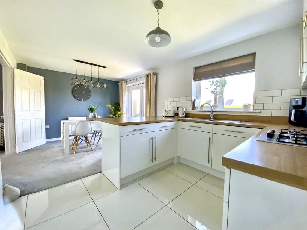 Additional kitchen aspect