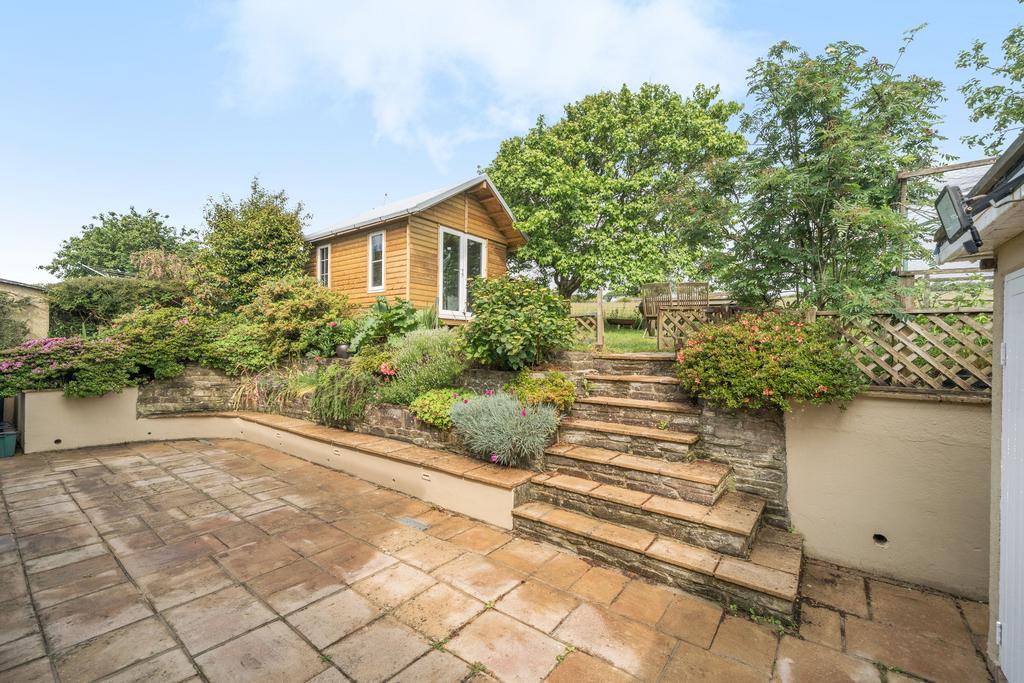 1282727-7-68416d4e62233