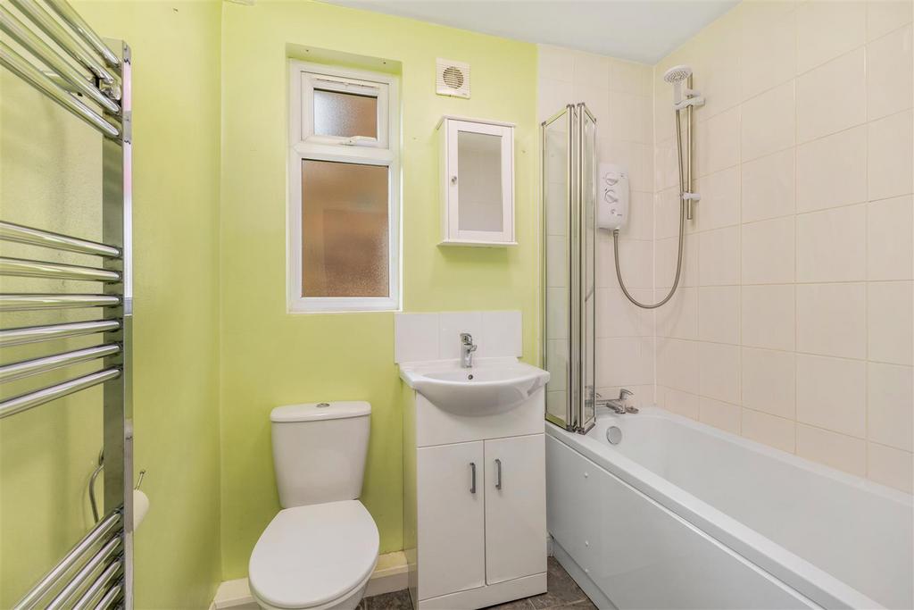 13 Hessle Drive (Boston)-15.jpg