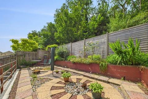 18 Hawke Road, Kewstoke, Weston-super-mare, BS22 9LB