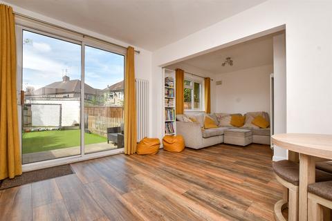 2 bedroom ground floor maisonette for sale, Benhill Wood Road, Sutton, Surrey