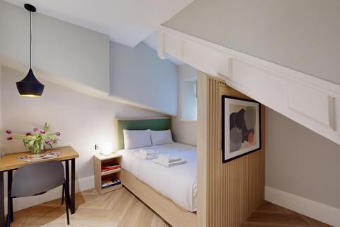 Studio to rent, Draycott Avenue SW3