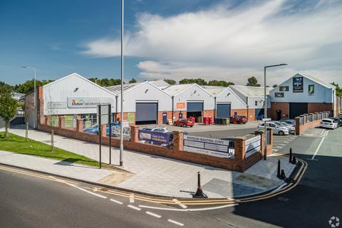 Warehouse to rent, Waterloo Rd Stockport SK1 3BJ