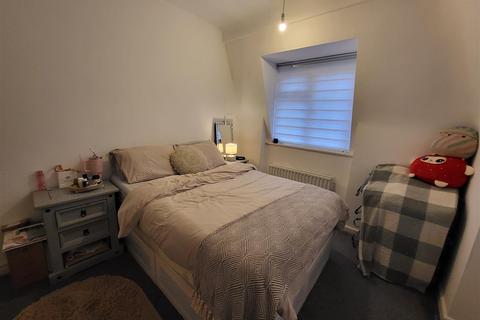 56 Scarlet Road, London, SE6 1PP