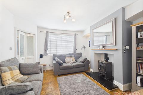 2 bedroom end of terrace house for sale, Cunliffe Walk, Wrexham