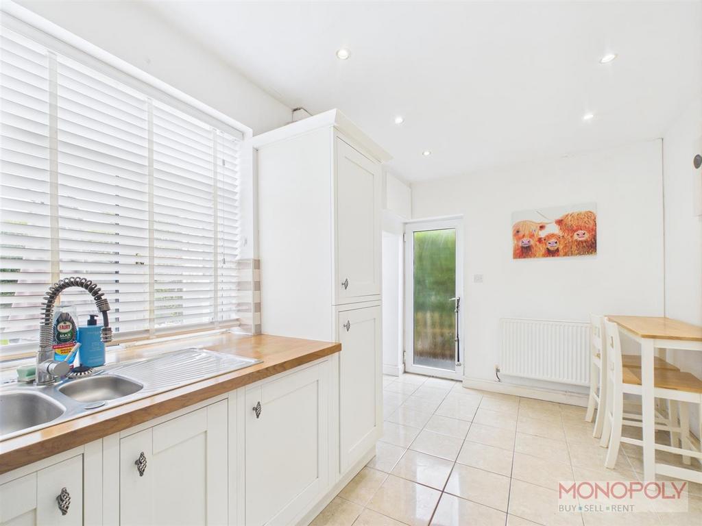 Kitchen/Dining Room