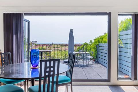 undefined, Brighton Road, Lancing