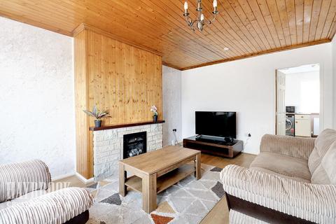 3 bedroom semi-detached house for sale, Chestnut Road, Sheffield
