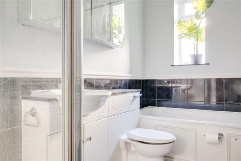 1 bedroom flat to rent, Lakeside Road, London W14