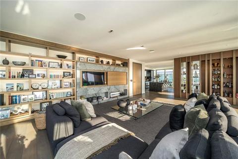 5 bedroom flat for sale, Goldhurst House, Parr's Way, London W6