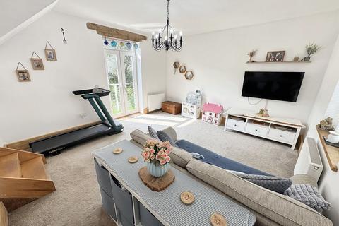 3 bedroom semi-detached house for sale, Chapel Street, Tiverton, EX16