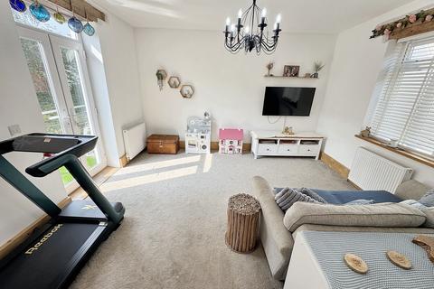 3 bedroom semi-detached house for sale, Chapel Street, Tiverton, EX16