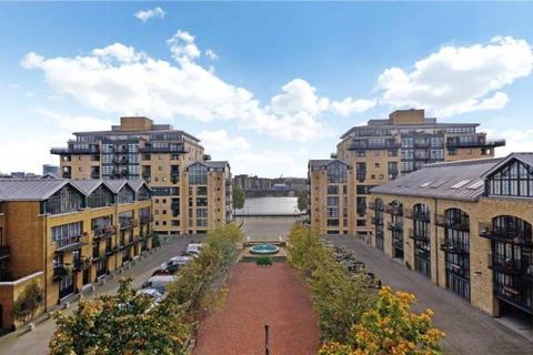 2 bedroom flat to rent, London, E14